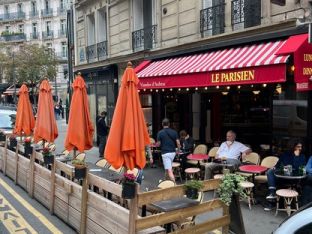 LE PARISIEN 54, rue du Four 75006 PARIS